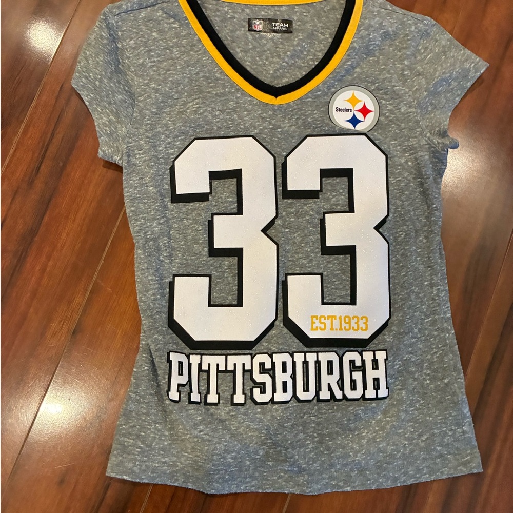 NFL Team Apparel Gray Shirt with Yellow Trim